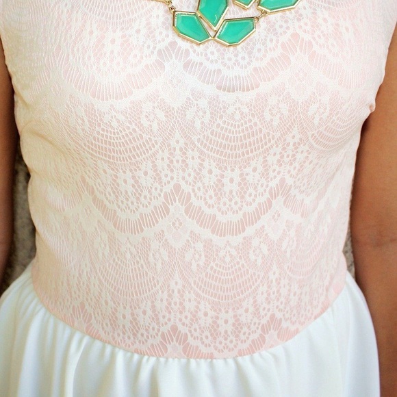 Pink and Ivory Bow Back Peplum Top - Picture 6 of 9